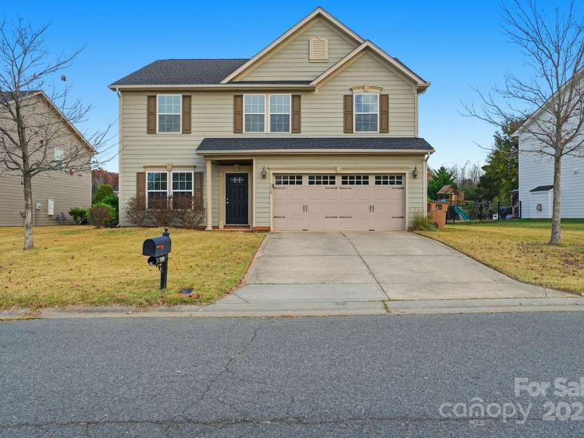 1003 Cabra Court, Indian Trail, NC 28079.  MLS# CAR4322910, YatesRealty ID 49110. 