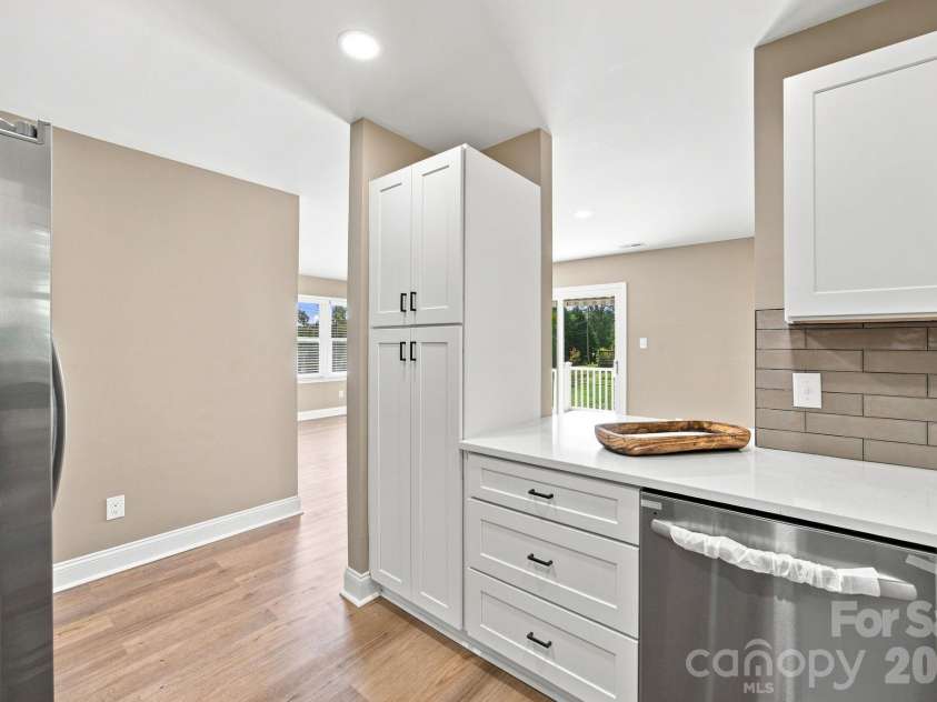 1720 Valwood Street, Kannapolis, NC 28083.  MLS# CAR4420643, YatesRealty ID 49110. 