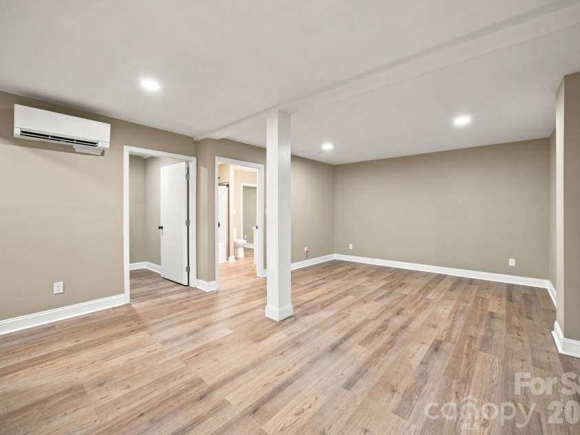 1720 Valwood Street, Kannapolis, NC 28083.  MLS# CAR4420643, YatesRealty ID 49110. 