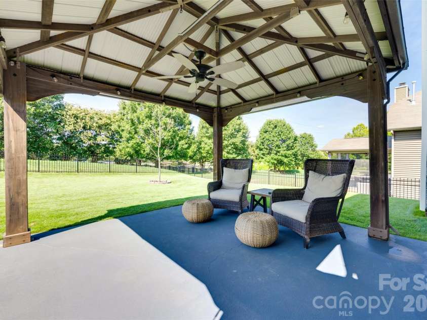 305 Laurel Bay Street, Concord, NC 28027.  MLS# CAR4420470, YatesRealty ID 49111. 