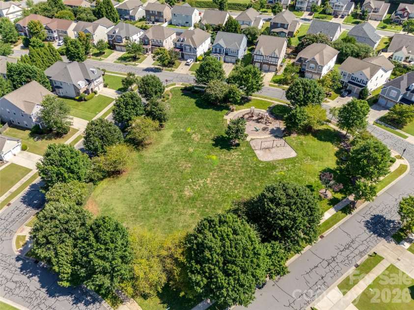 305 Laurel Bay Street, Concord, NC 28027.  MLS# CAR4420470, YatesRealty ID 49111. 