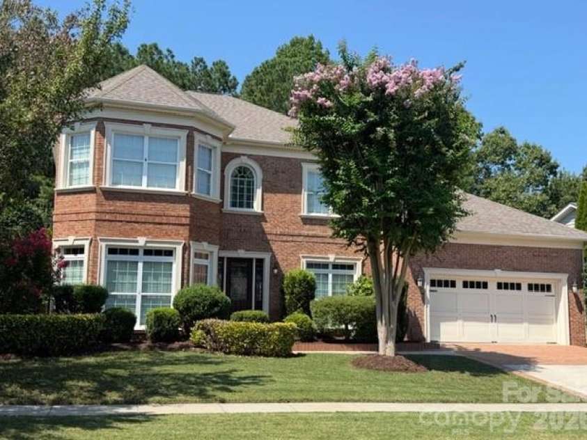 155 Black Mountain Drive, Fort Mill, SC 29708.  MLS# CAR4420425, YatesRealty ID 49113. 