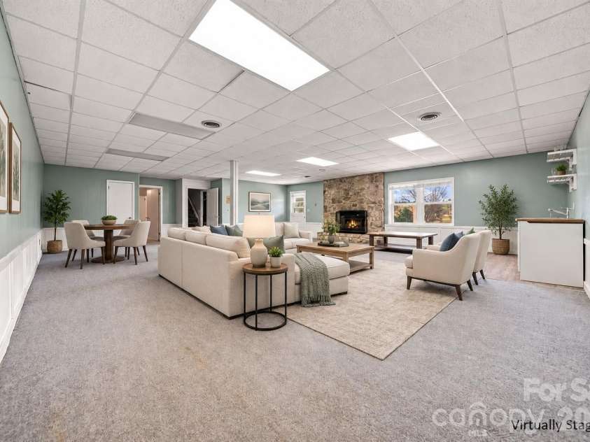 2796 Lakeview Drive, Lenoir, NC 28645.  MLS# CAR4420091, YatesRealty ID 49116. 