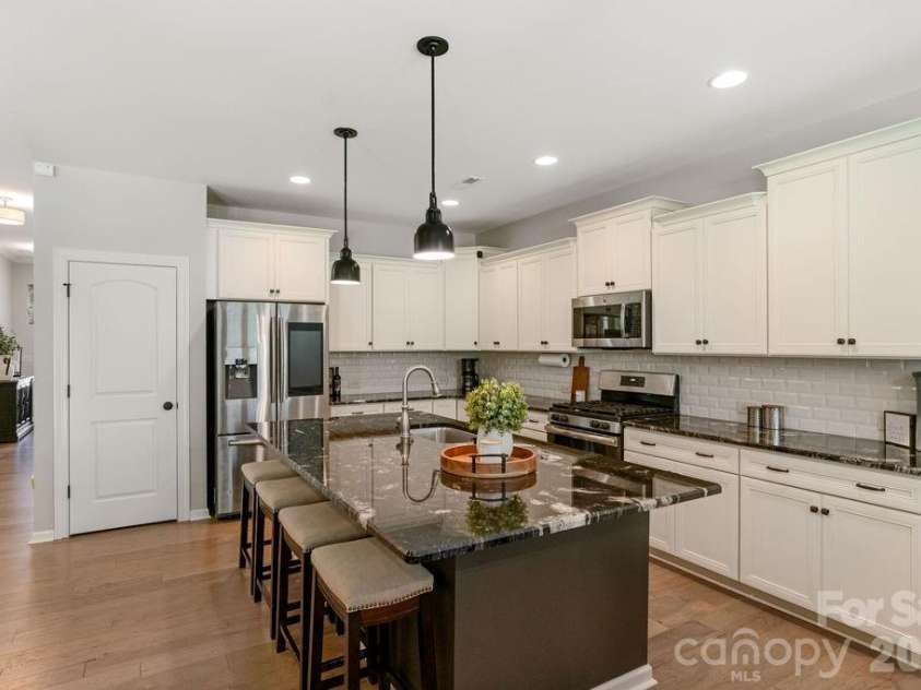 378 Broadleaf Drive, Denver, NC 28037.  MLS# CAR4419947, YatesRealty ID 49118. 
