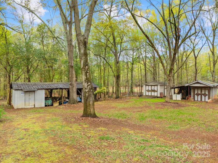 322 Main Street, Shelby, NC 28152.  MLS# CAR4244780, YatesRealty ID 4912. 