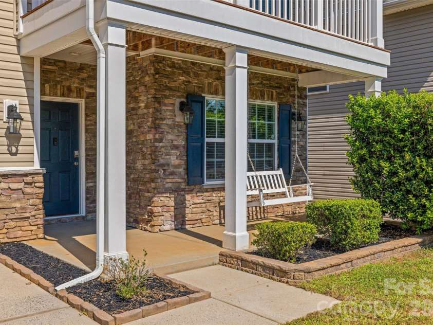 1059 Albany Park Drive, Fort Mill, SC 29715.  MLS# CAR4420011, YatesRealty ID 49120. 