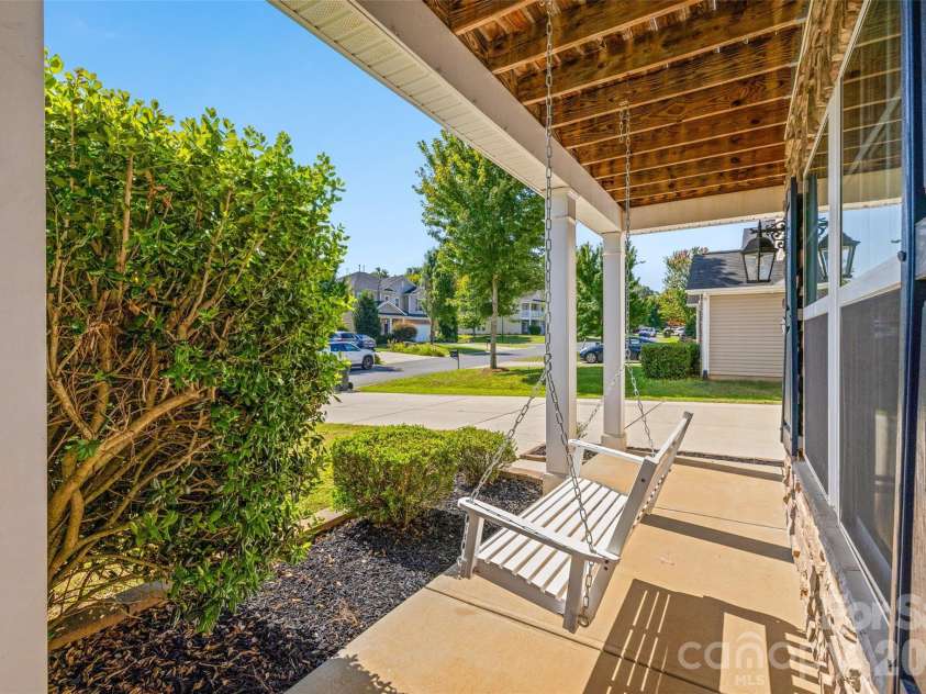 1059 Albany Park Drive, Fort Mill, SC 29715.  MLS# CAR4420011, YatesRealty ID 49120. 