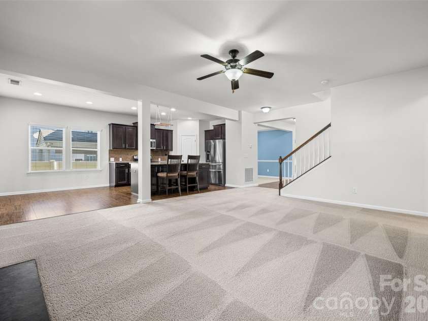 1059 Albany Park Drive, Fort Mill, SC 29715.  MLS# CAR4420011, YatesRealty ID 49120. 