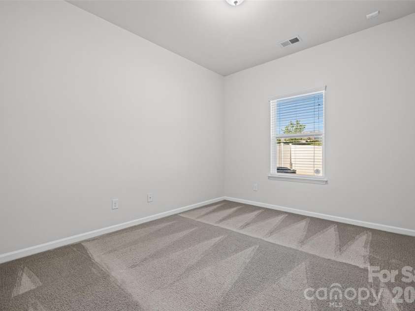 1059 Albany Park Drive, Fort Mill, SC 29715.  MLS# CAR4420011, YatesRealty ID 49120. 