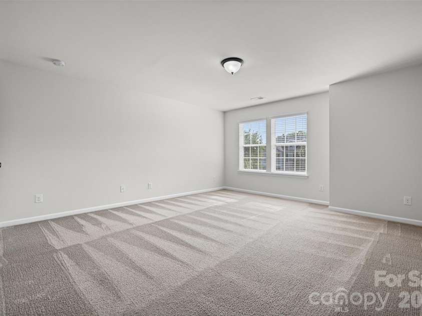 1059 Albany Park Drive, Fort Mill, SC 29715.  MLS# CAR4420011, YatesRealty ID 49120. 
