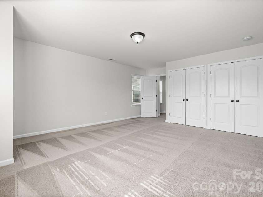 1059 Albany Park Drive, Fort Mill, SC 29715.  MLS# CAR4420011, YatesRealty ID 49120. 