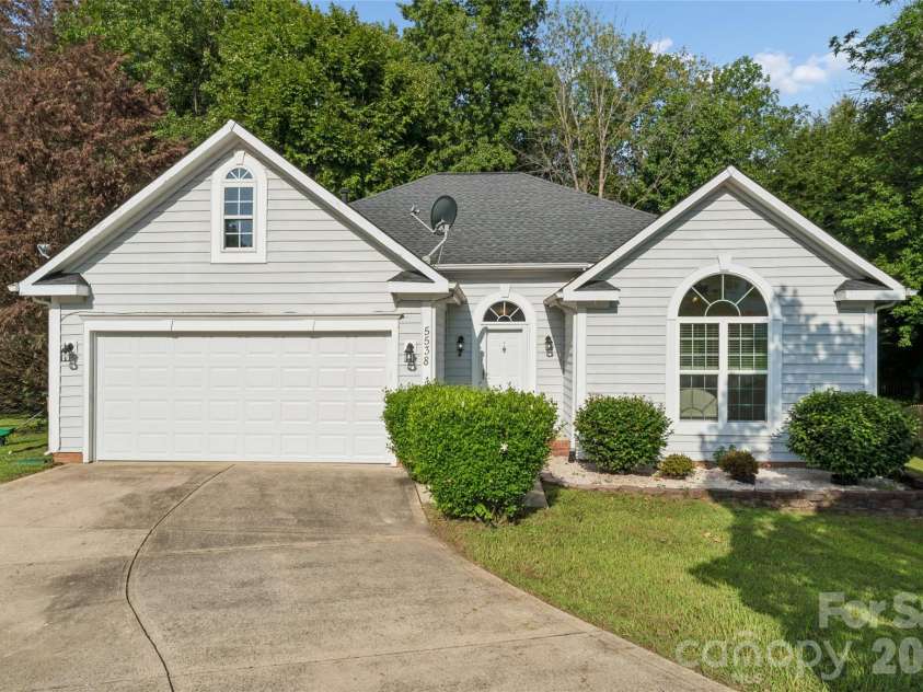 5538 Whispering Wind Lane, Indian Trail, NC 28079.  MLS# CAR4419704, YatesRealty ID 49121. 