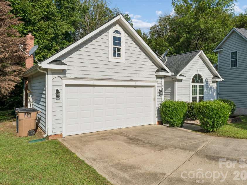 5538 Whispering Wind Lane, Indian Trail, NC 28079.  MLS# CAR4419704, YatesRealty ID 49121. 