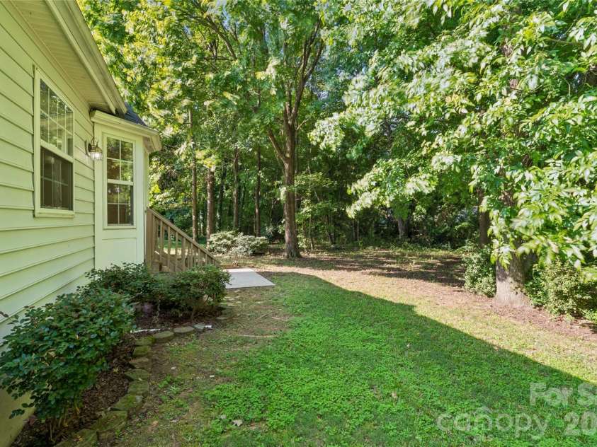 5538 Whispering Wind Lane, Indian Trail, NC 28079.  MLS# CAR4419704, YatesRealty ID 49121. 