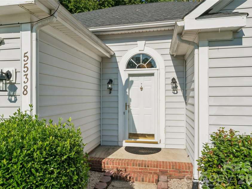 5538 Whispering Wind Lane, Indian Trail, NC 28079.  MLS# CAR4419704, YatesRealty ID 49121. 