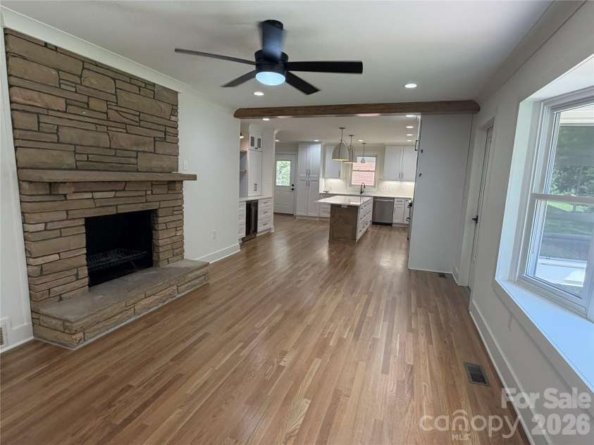 228 Cedar Street, Mooresville, NC 28115.  MLS# CAR4419712, YatesRealty ID 49122. 