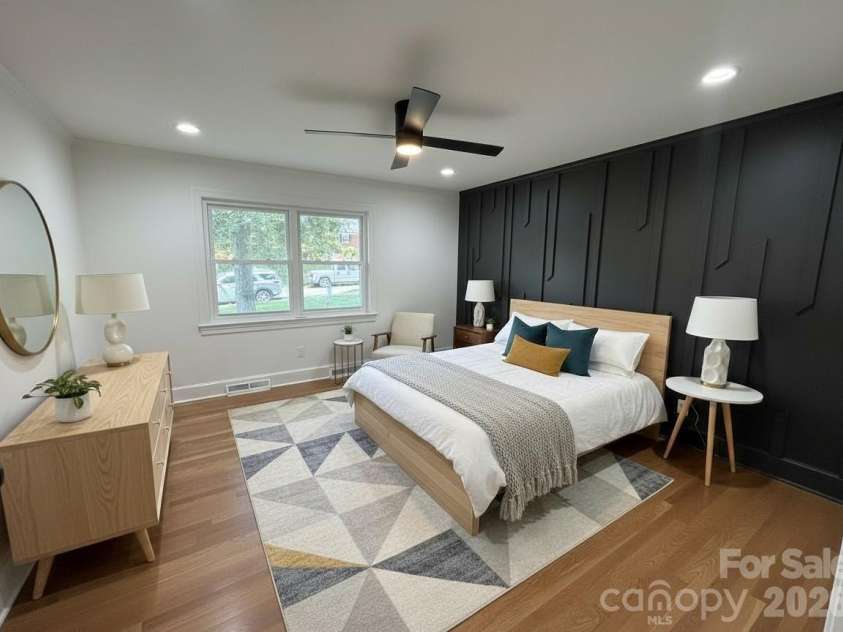 228 Cedar Street, Mooresville, NC 28115.  MLS# CAR4419712, YatesRealty ID 49122. 
