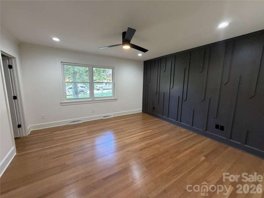 228 Cedar Street, Mooresville, NC 28115.  MLS# CAR4419712, YatesRealty ID 49122. 