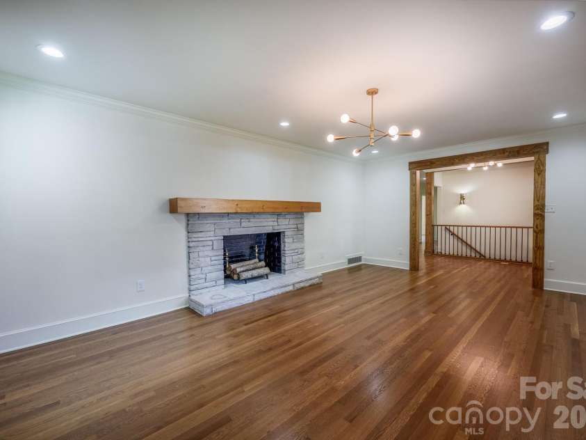 228 Cedar Street, Mooresville, NC 28115.  MLS# CAR4419712, YatesRealty ID 49122. 