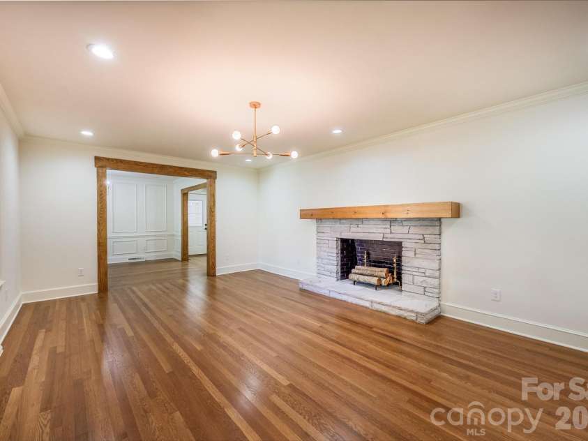 228 Cedar Street, Mooresville, NC 28115.  MLS# CAR4419712, YatesRealty ID 49122. 
