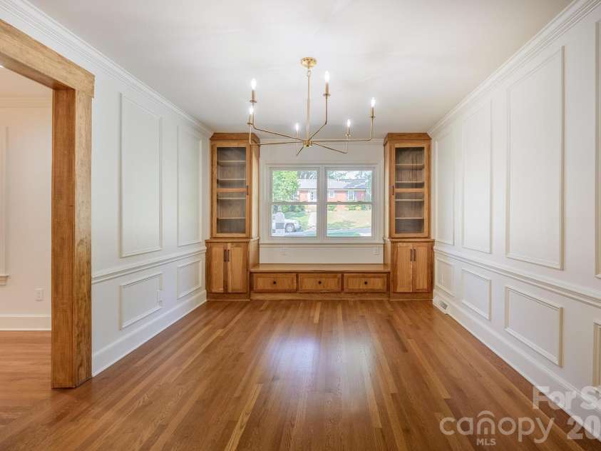 228 Cedar Street, Mooresville, NC 28115.  MLS# CAR4419712, YatesRealty ID 49122. 