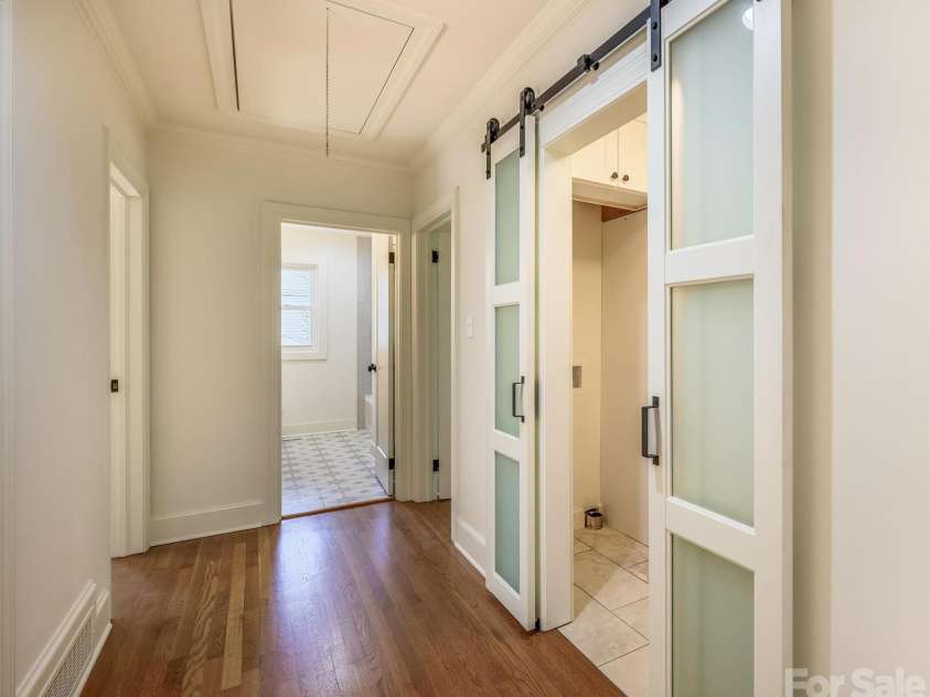 228 Cedar Street, Mooresville, NC 28115.  MLS# CAR4419712, YatesRealty ID 49122. 
