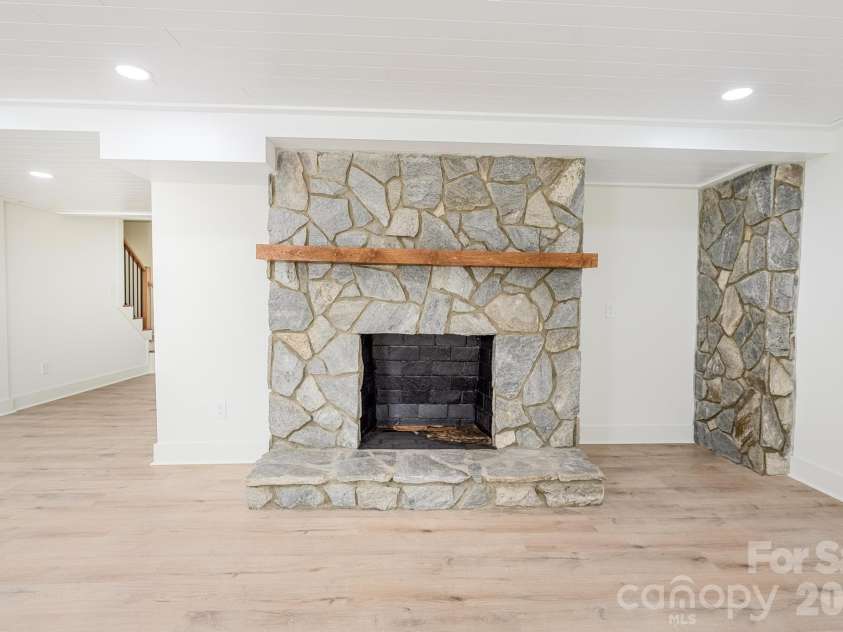 228 Cedar Street, Mooresville, NC 28115.  MLS# CAR4419712, YatesRealty ID 49122. 
