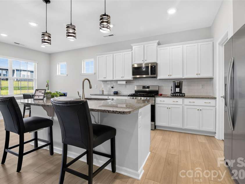 108 Pampas Place, Statesville, NC 28625.  MLS# CAR4419657, YatesRealty ID 49123. 