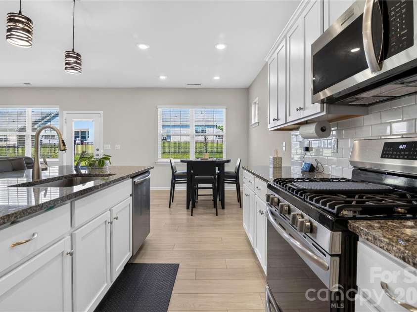 108 Pampas Place, Statesville, NC 28625.  MLS# CAR4419657, YatesRealty ID 49123. 