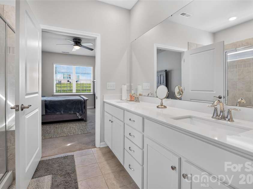 108 Pampas Place, Statesville, NC 28625.  MLS# CAR4419657, YatesRealty ID 49123. 