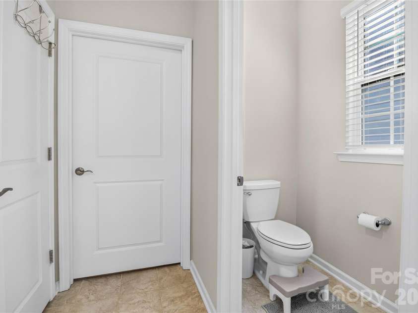 108 Pampas Place, Statesville, NC 28625.  MLS# CAR4419657, YatesRealty ID 49123. 