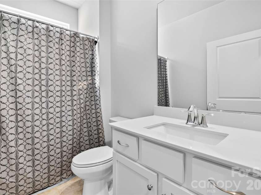108 Pampas Place, Statesville, NC 28625.  MLS# CAR4419657, YatesRealty ID 49123. 