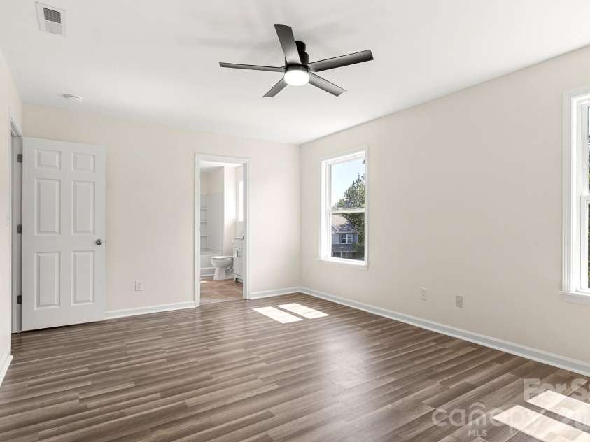 505 Sansberry Drive, York, SC 29745.  MLS# CAR4419779, YatesRealty ID 49124. Primary bedroom