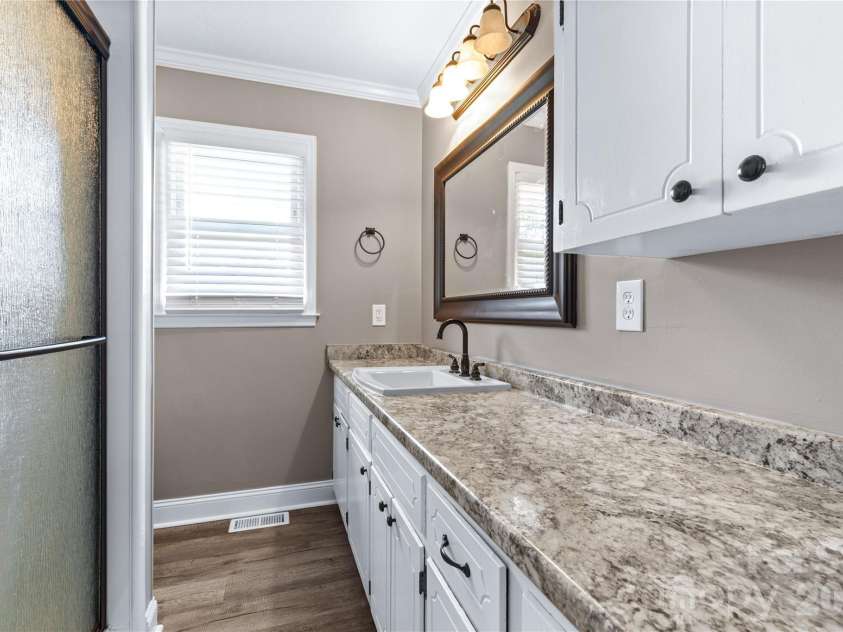 613 Doc Garris Road, Lancaster, SC 29720.  MLS# CAR4419433, YatesRealty ID 49126. 