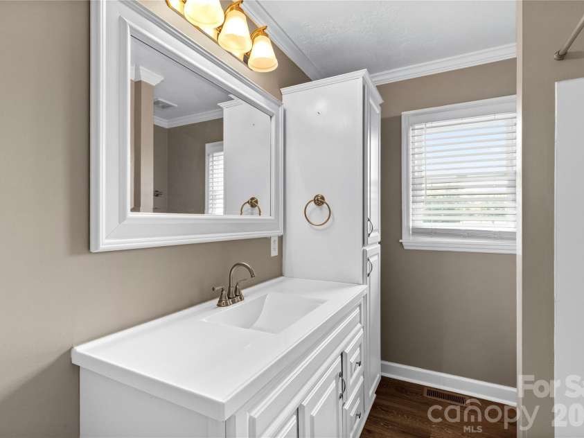 613 Doc Garris Road, Lancaster, SC 29720.  MLS# CAR4419433, YatesRealty ID 49126. 