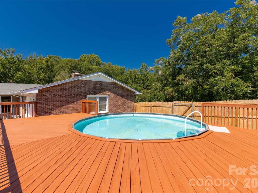 613 Doc Garris Road, Lancaster, SC 29720.  MLS# CAR4419433, YatesRealty ID 49126. 