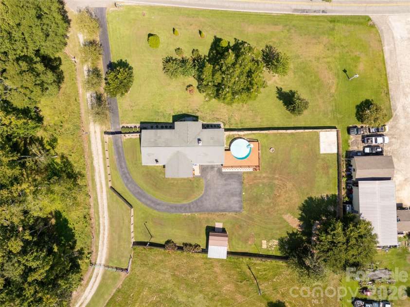 613 Doc Garris Road, Lancaster, SC 29720.  MLS# CAR4419433, YatesRealty ID 49126. 