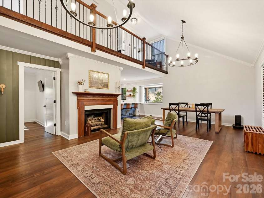 21624 Rio Oro Drive, Cornelius, NC 28031.  MLS# CAR4419384, YatesRealty ID 49127. Great Room