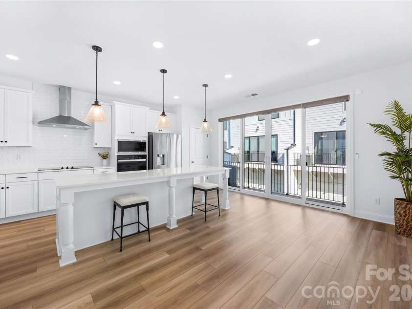 15332 Ballancroft Parkway, Charlotte, NC 28277.  MLS# CAR4419305, YatesRealty ID 49128. 