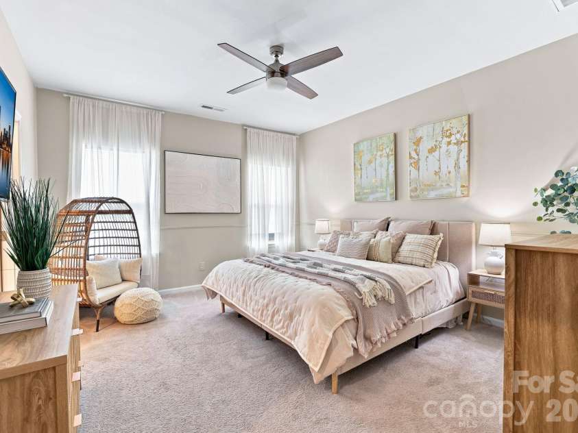 2595 Grantham Place Drive, Fort Mill, SC 29715.  MLS# CAR4418348, YatesRealty ID 49129. 3rd level Primary bedroom