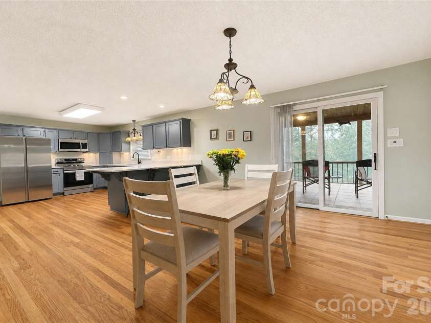 5725 Gunpowder Road, Granite Falls, NC 28630.  MLS# CAR4418292, YatesRealty ID 49130. 