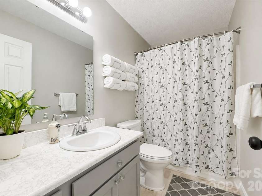 5725 Gunpowder Road, Granite Falls, NC 28630.  MLS# CAR4418292, YatesRealty ID 49130. 