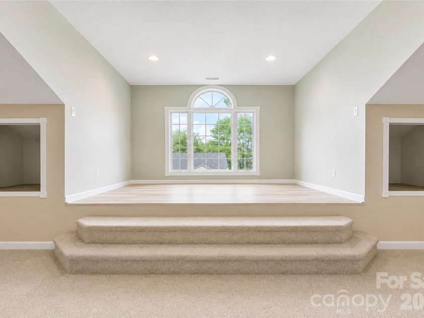 5725 Gunpowder Road, Granite Falls, NC 28630.  MLS# CAR4418292, YatesRealty ID 49130. 