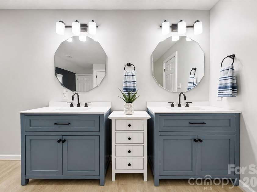 5725 Gunpowder Road, Granite Falls, NC 28630.  MLS# CAR4418292, YatesRealty ID 49130. 