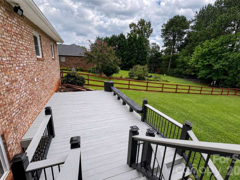 5725 Gunpowder Road, Granite Falls, NC 28630.  MLS# CAR4418292, YatesRealty ID 49130. 