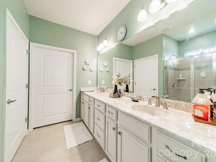 128 Picasso Trail, Mount Holly, NC 28120.  MLS# CAR4418295, YatesRealty ID 49132. 