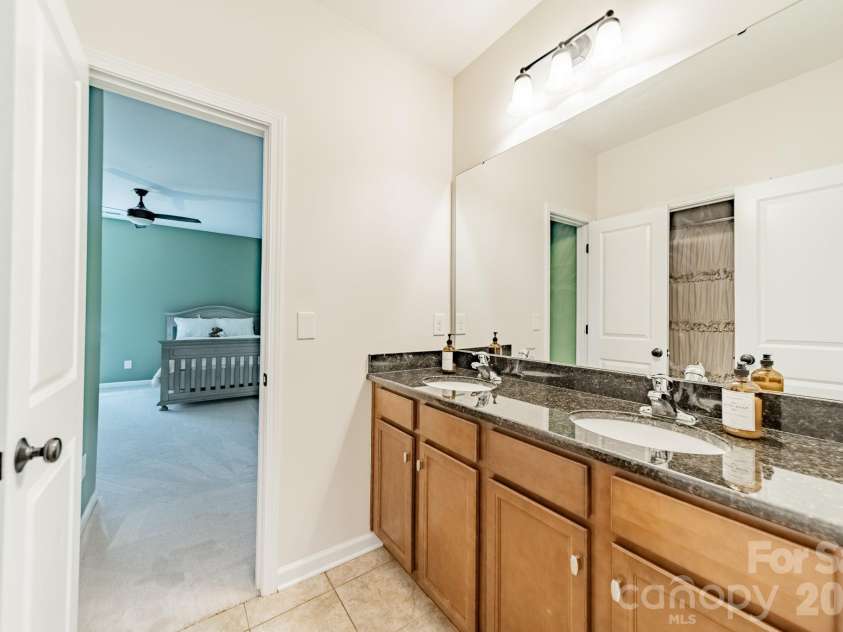 317 Holdsworth Drive, Mount Holly, NC 28120.  MLS# CAR4418279, YatesRealty ID 49133. 
