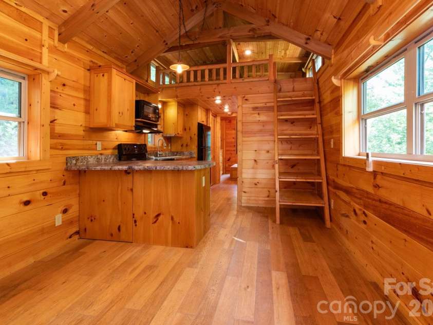 24 Old Berlin Way, Black Mountain, NC 28711.  MLS# CAR4416364, YatesRealty ID 49134. Living/Dining Area