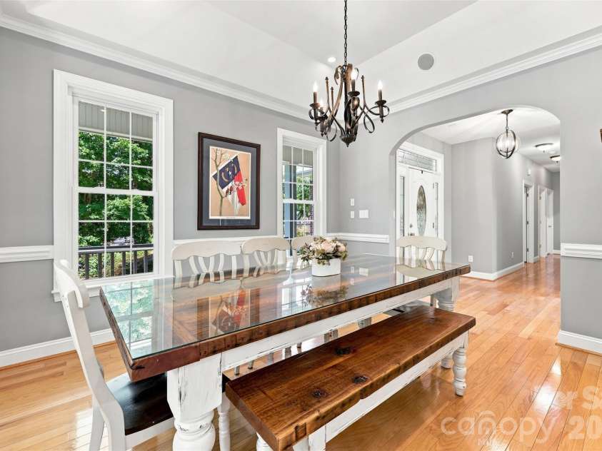 2290 Northview Harbour Drive, Sherrills Ford, NC 28673.  MLS# CAR4414469, YatesRealty ID 49135. 