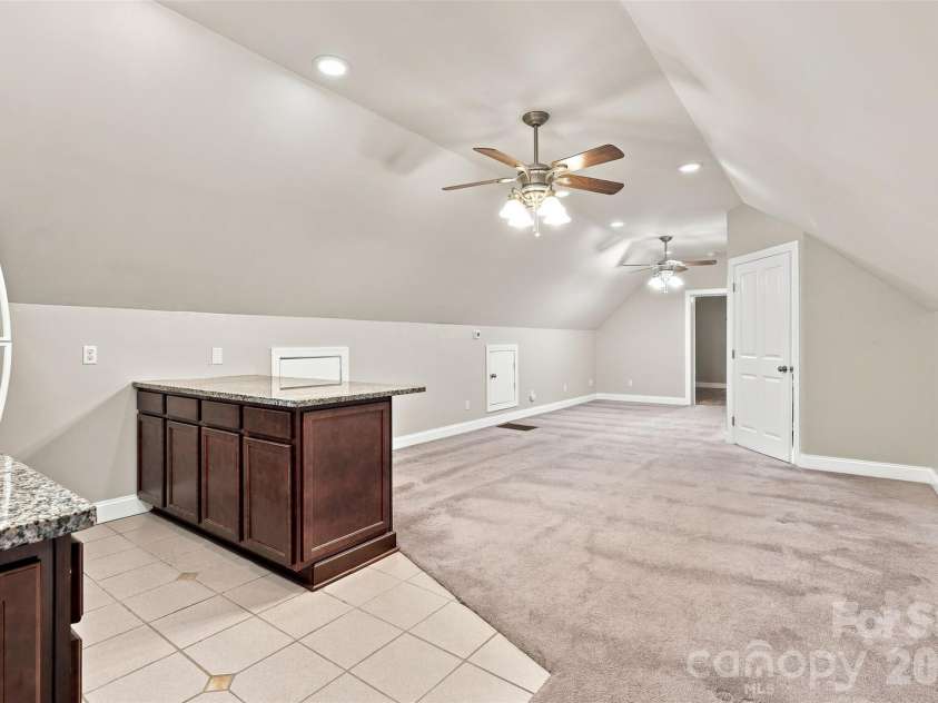 2290 Northview Harbour Drive, Sherrills Ford, NC 28673.  MLS# CAR4414469, YatesRealty ID 49135. 